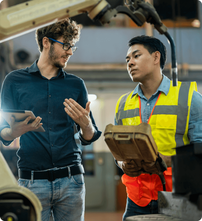 img_HOP_operational-learning-overview-men-working-tablet